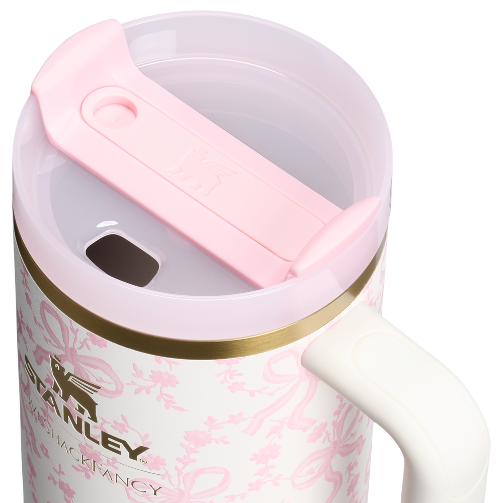 Stanley 1913 Stanley 1913 x LoveShackFancy Holiday Quencher® H2.0  FlowState™ Tumbler 40 OZ 1.18 L in Coquette Bow Chantilly | View 3