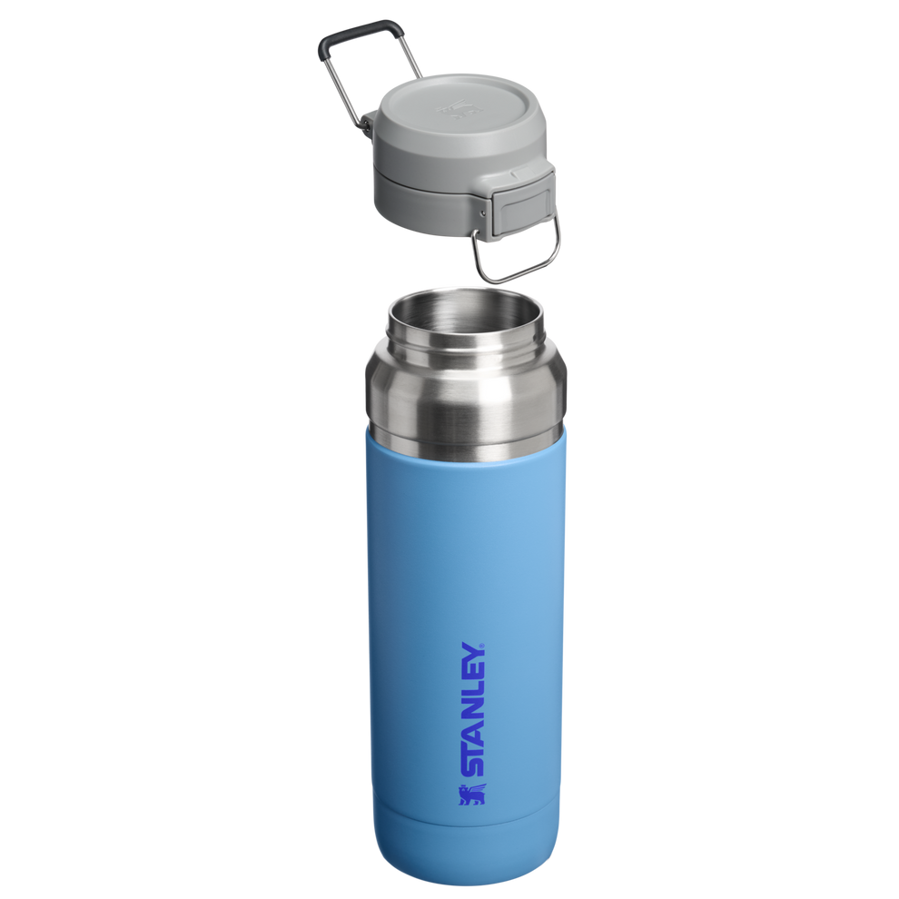 Stanley 1913 The Quick Flip GO Bottle 36 OZ 1.1 L in Blue Sky