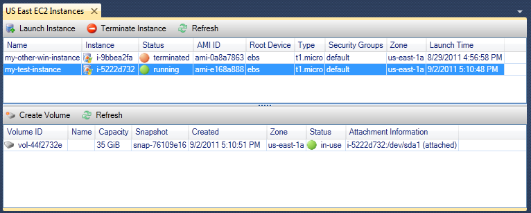 EC2-Konsole mit einer laufenden Instance und einer beendeten Instance in der Instanzliste.