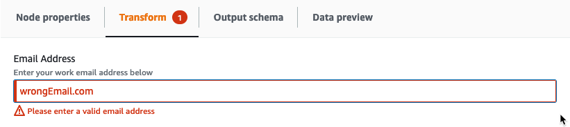 En la captura de pantalla se muestra un parámetro de transformación visual personalizada con un mensaje de error de validación: Please enter a valid email address (Ingrese una dirección de correo electrónico válida).