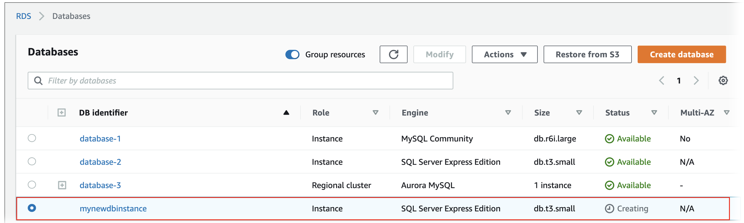Instance de base de données restaurée sur la page Bases de données.