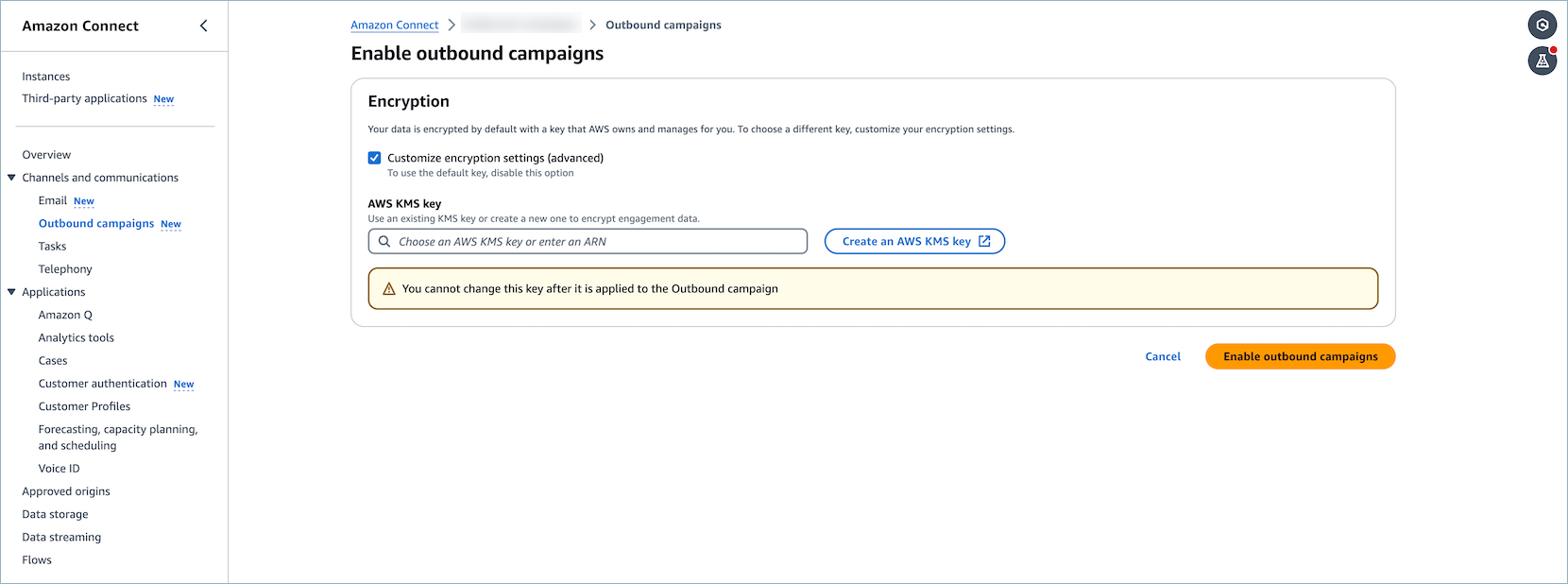 Pagina di configurazione KMS per le campagne in uscita che mostra le opzioni di crittografia.
