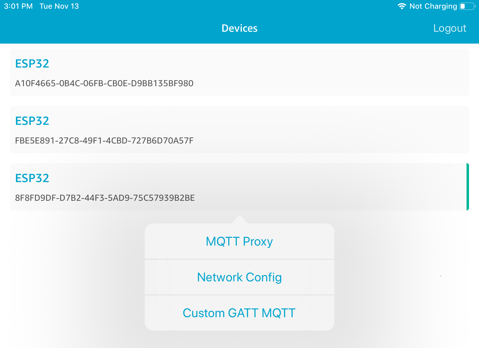 包含三个 ESP32 设备 ID 的列表，下面有“MQTT 代理”、“网络配置”和“自定义 GATT MQTT”选项。