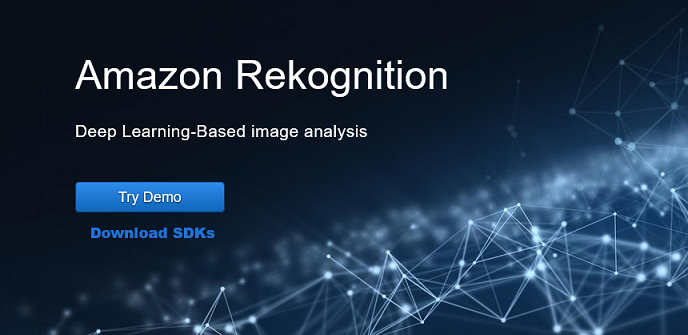 Amazon Rekognition 基于深度学习的图像分析产品页面，带有“试用演示”和“下载 SDK”按钮。
